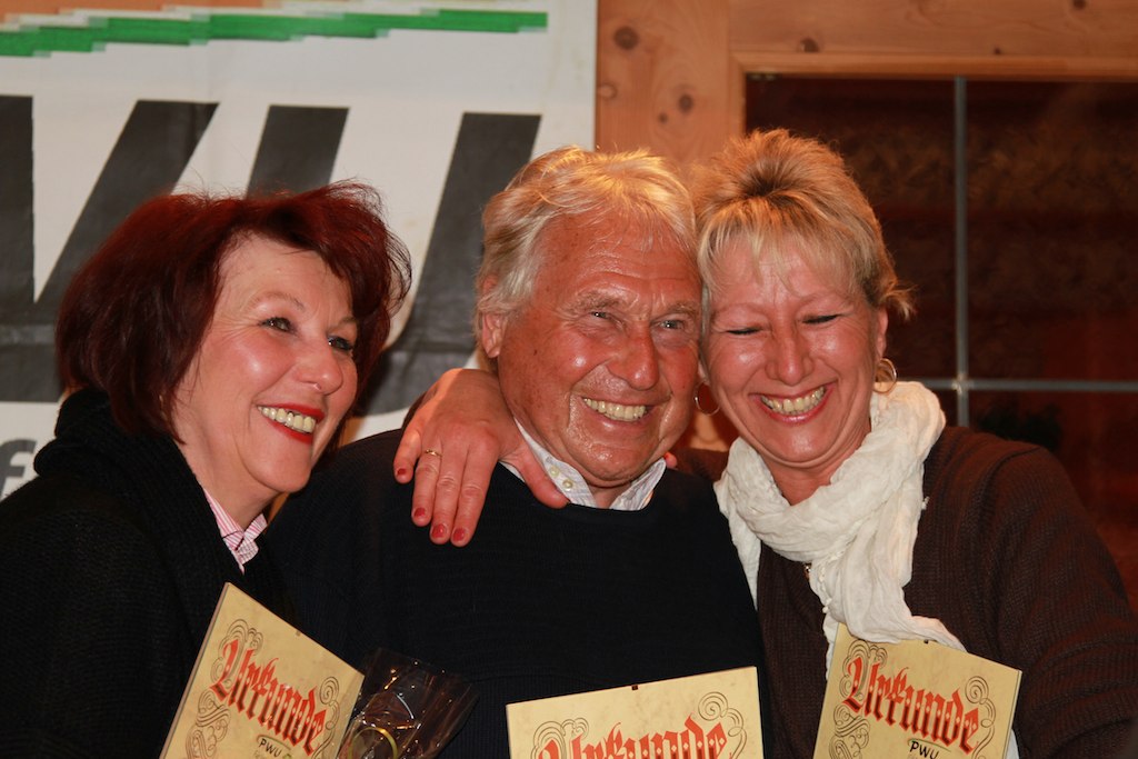 fotoehrungkostasettelerosspwu-jhv2012