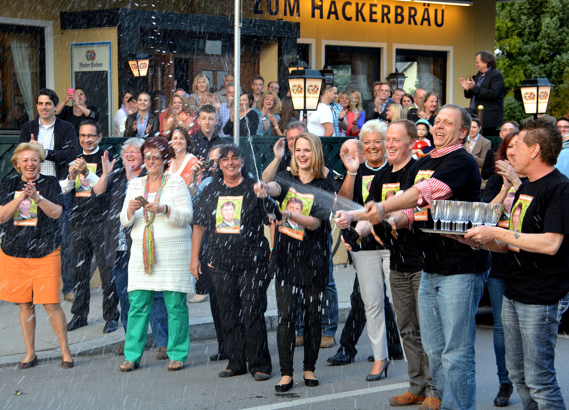 PWU Wahlparty 2014 3