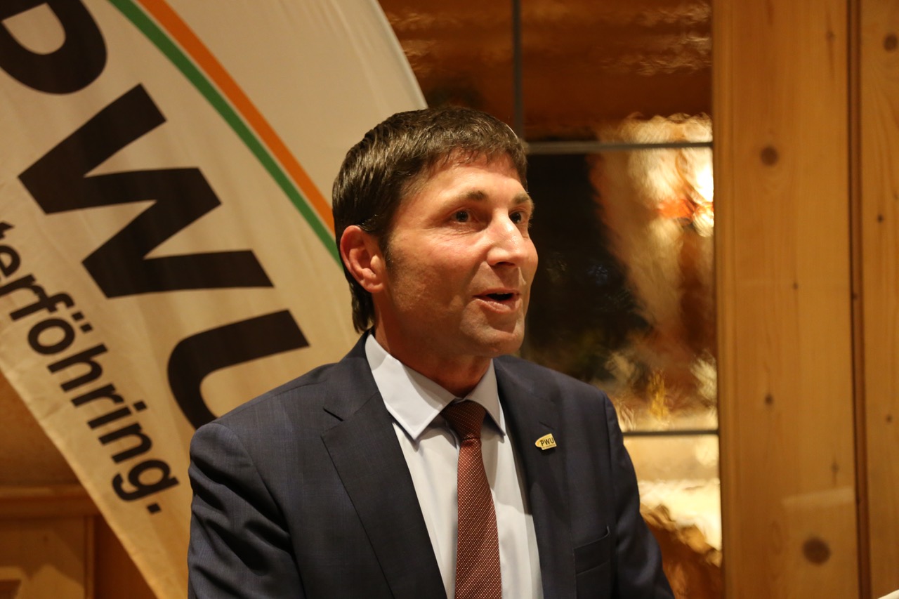 2018 05 03 um 22 45 32